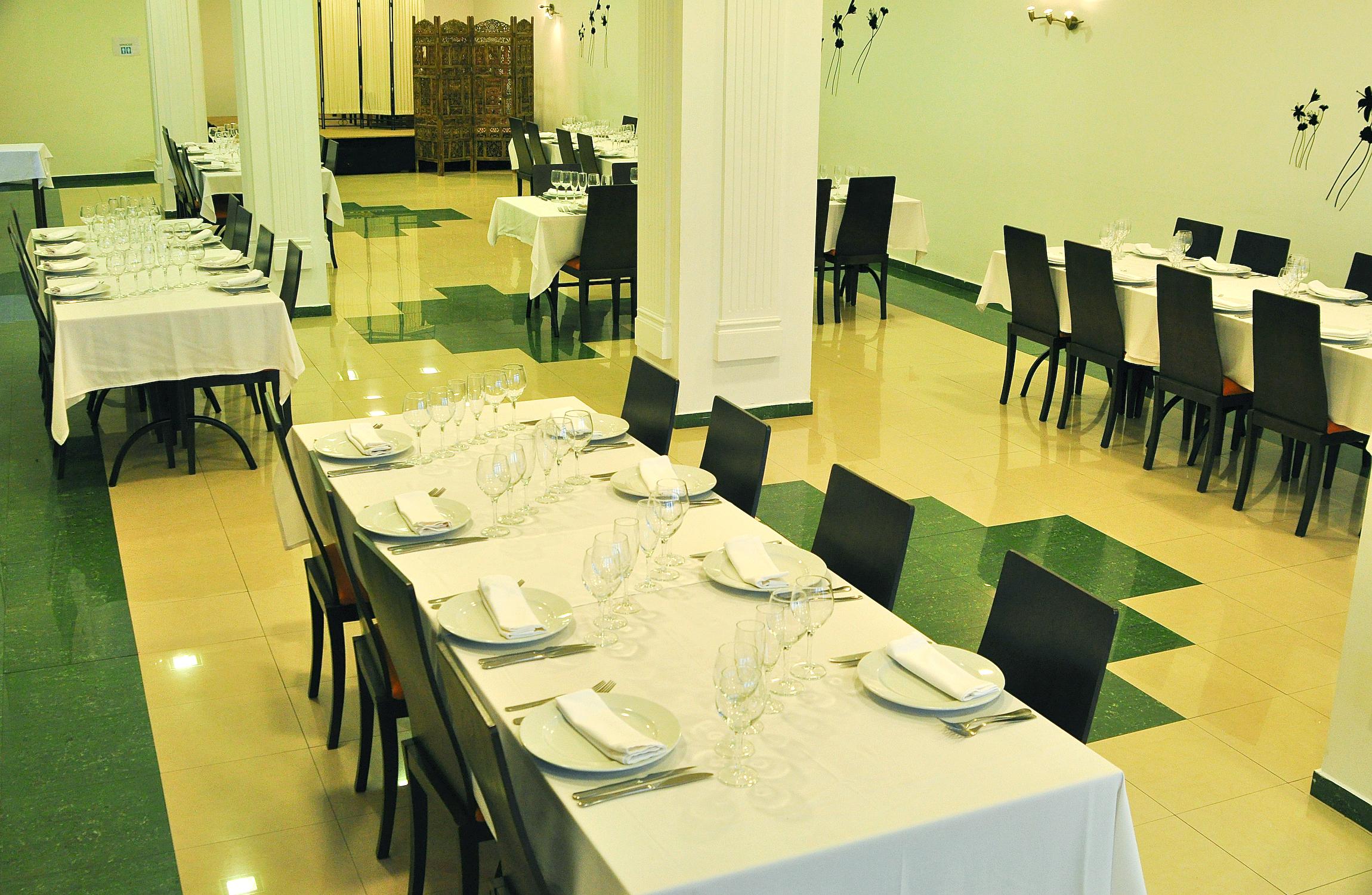 Hostal Valdepenas By Bossh Hotels מראה חיצוני תמונה